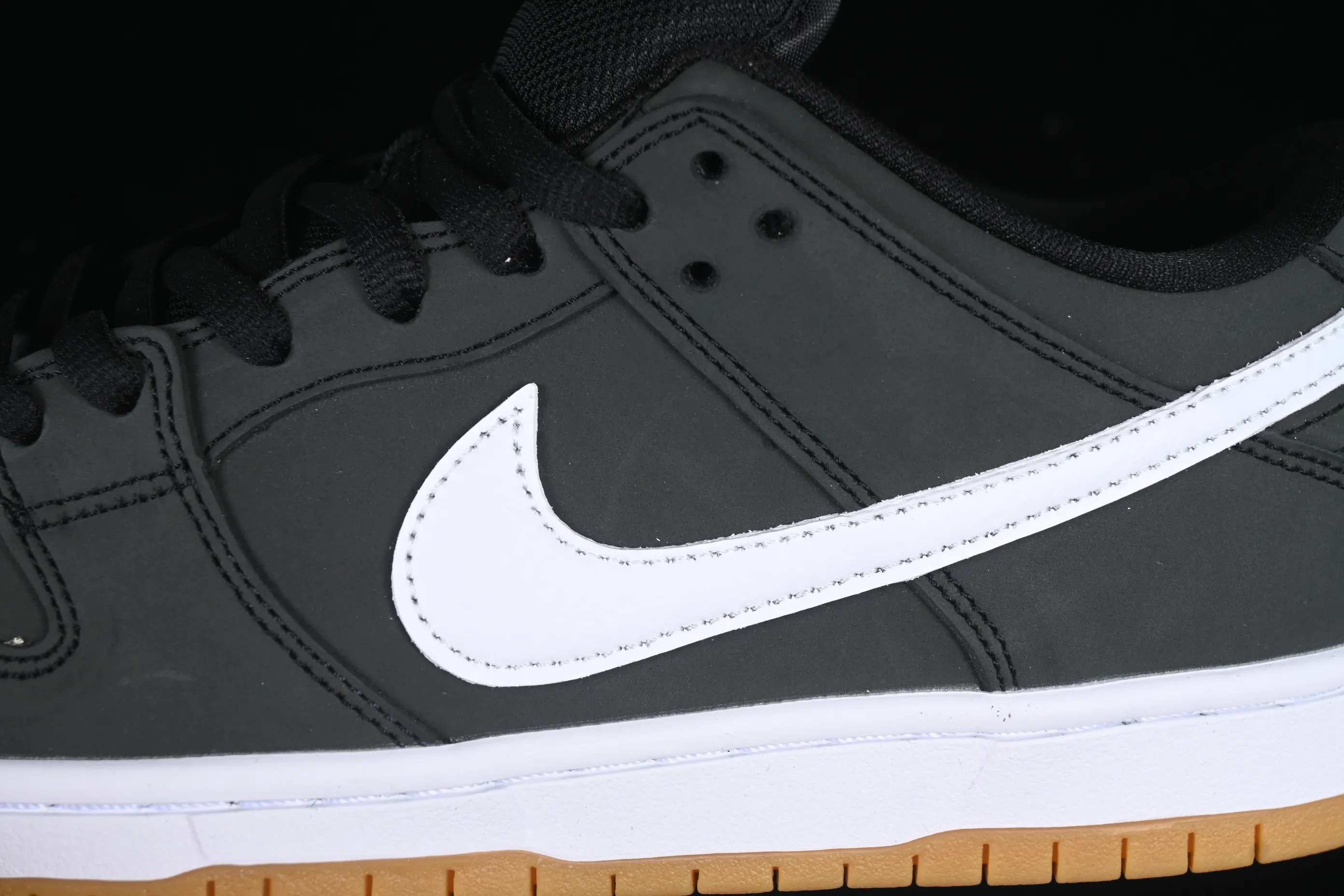 All categories Nk SB Dunk series Nk SB Dunk Low low-top sneakers Nk SB Dunk Low Raw rubber matte black SB low-top sports and leisure sneakers CD2563-006
